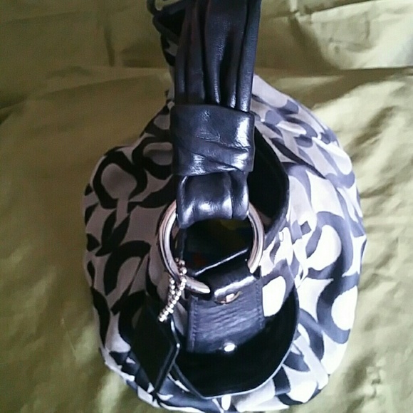 Purse - Picture 2 of 2